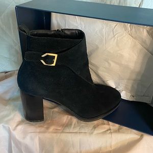 Like NEW Cole Haan Harngtn Grt Black Booties